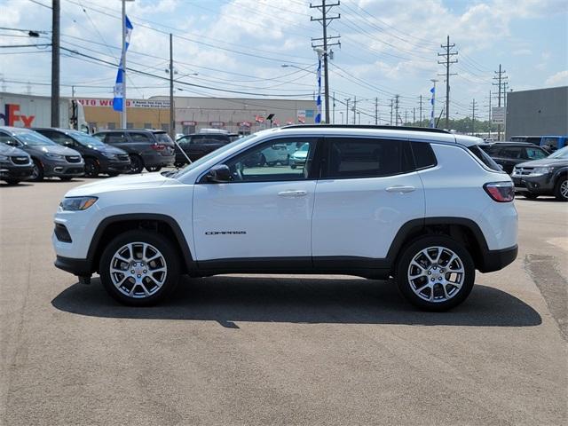 used 2022 Jeep Compass car, priced at $21,345