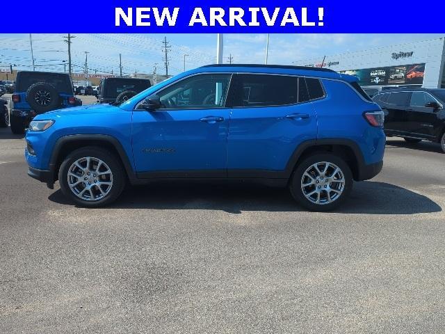 used 2022 Jeep Compass car, priced at $24,333