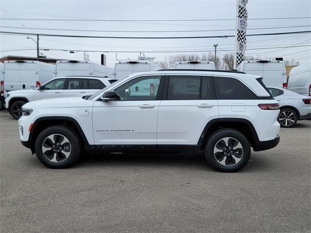 new 2025 Jeep Grand Cherokee 4xe car, priced at $52,402