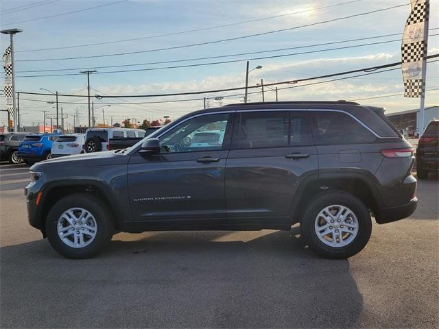 new 2025 Jeep Grand Cherokee car, priced at $41,470