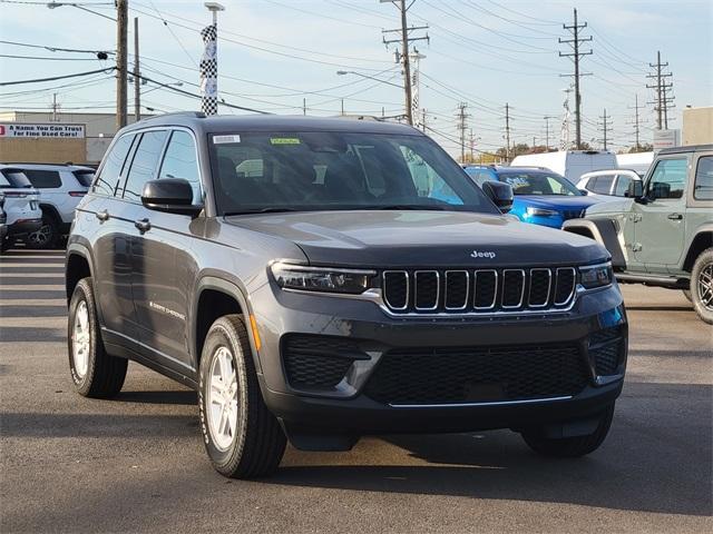 new 2025 Jeep Grand Cherokee car, priced at $41,470