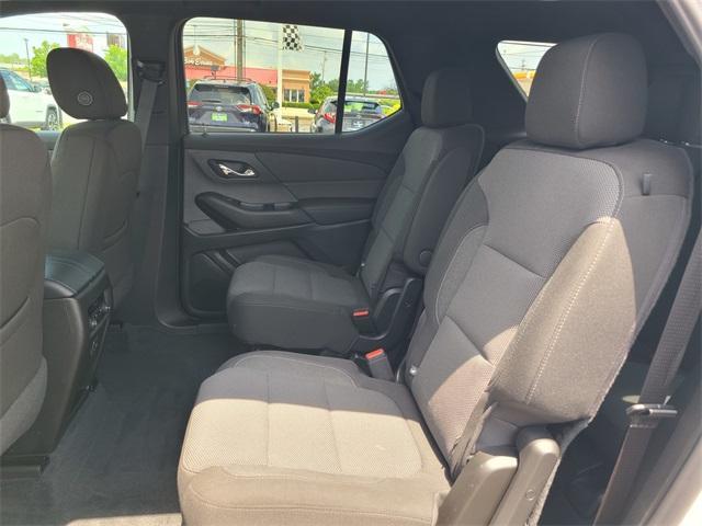 used 2023 Chevrolet Traverse car, priced at $30,551