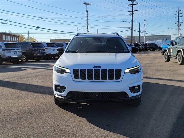 used 2023 Jeep Cherokee car, priced at $24,333