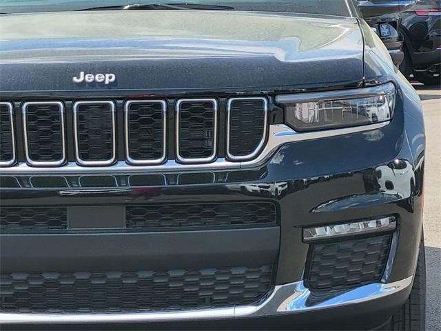 new 2025 Jeep Grand Cherokee car, priced at $54,305