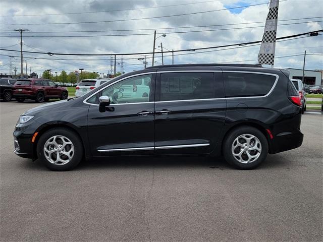 used 2023 Chrysler Pacifica car, priced at $29,888