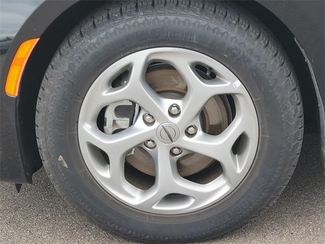 used 2023 Chrysler Pacifica car, priced at $29,888