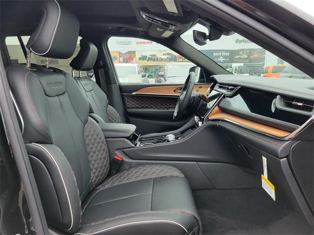new 2025 Jeep Grand Cherokee car, priced at $63,184