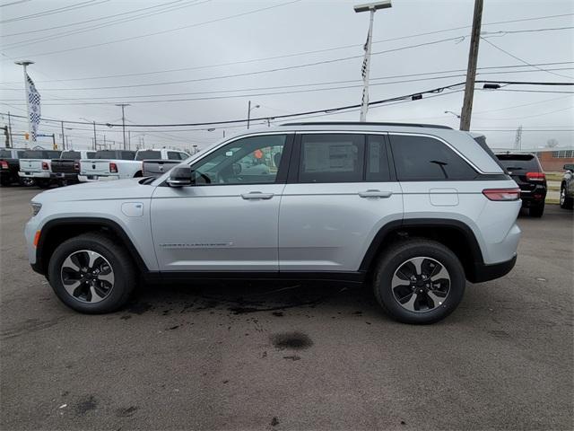 new 2024 Jeep Grand Cherokee 4xe car, priced at $47,271