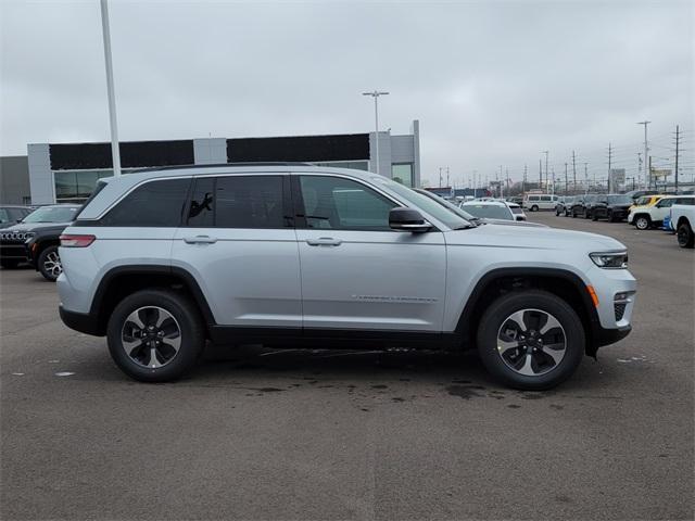 new 2024 Jeep Grand Cherokee 4xe car, priced at $47,271