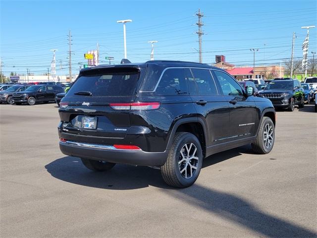 new 2024 Jeep Grand Cherokee L car, priced at $48,087