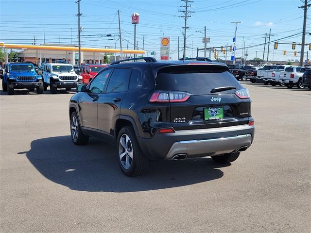 used 2022 Jeep Cherokee car, priced at $30,652