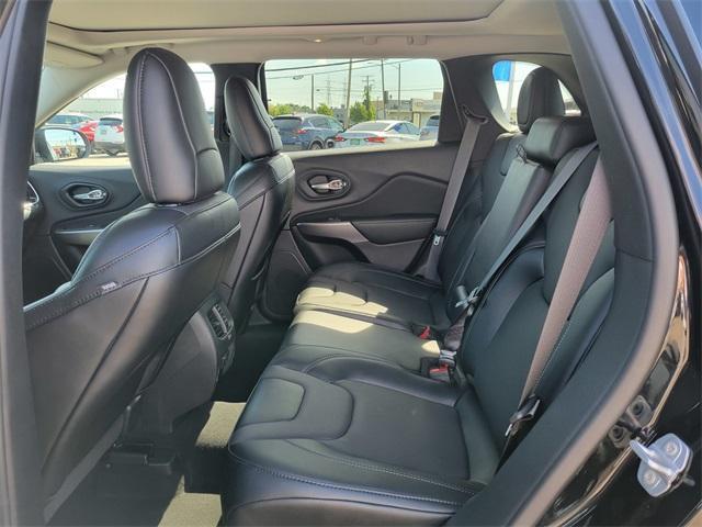 used 2022 Jeep Cherokee car, priced at $30,652