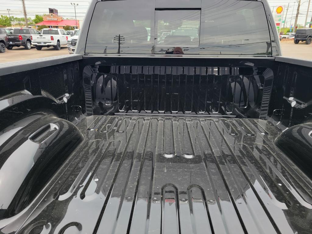 new 2025 Ram 1500 car, priced at $52,647