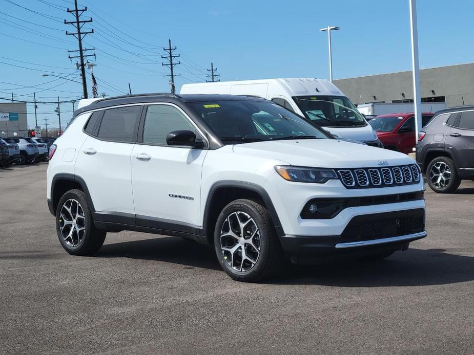 new 2024 Jeep Compass car, priced at $28,208