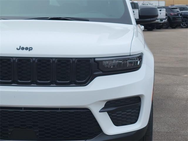 new 2025 Jeep Grand Cherokee car, priced at $41,305