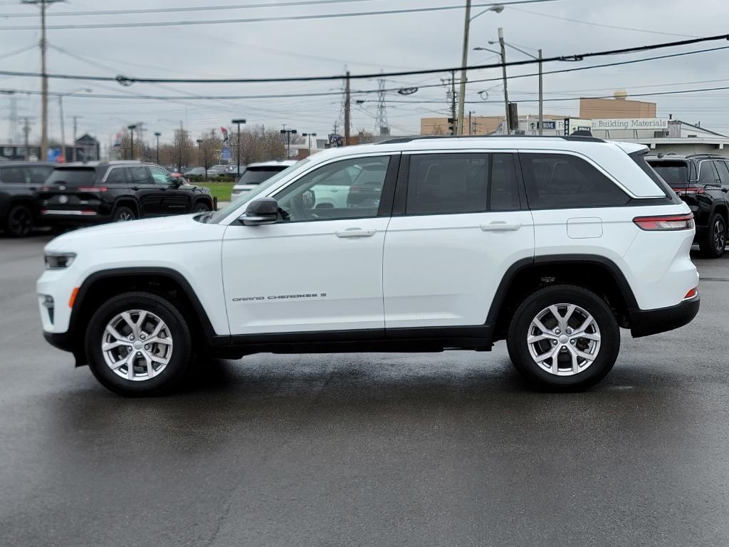 used 2022 Jeep Grand Cherokee car, priced at $33,888