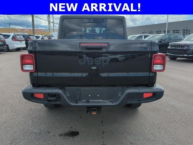 used 2022 Jeep Gladiator car, priced at $36,013