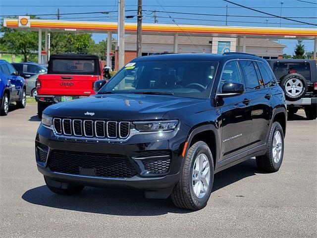 new 2025 Jeep Grand Cherokee car, priced at $41,272