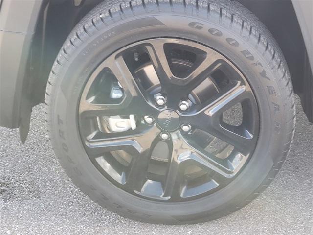used 2022 Jeep Renegade car, priced at $19,793