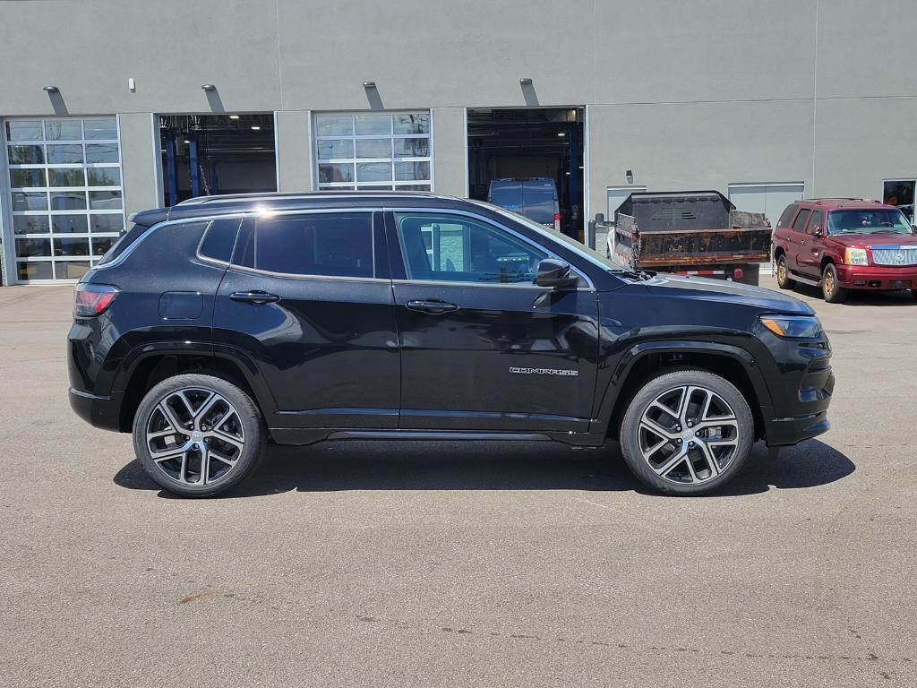 new 2025 Jeep Compass car, priced at $39,885