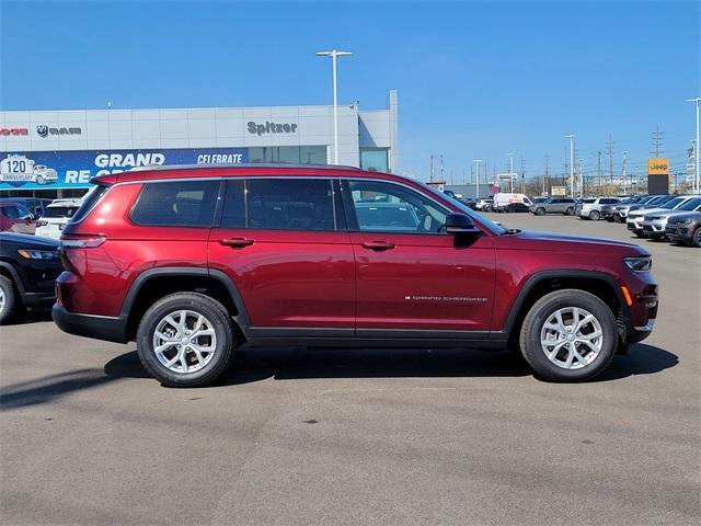 new 2024 Jeep Grand Cherokee car, priced at $37,113