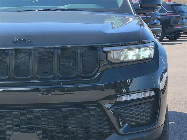 new 2025 Jeep Grand Cherokee car, priced at $51,810