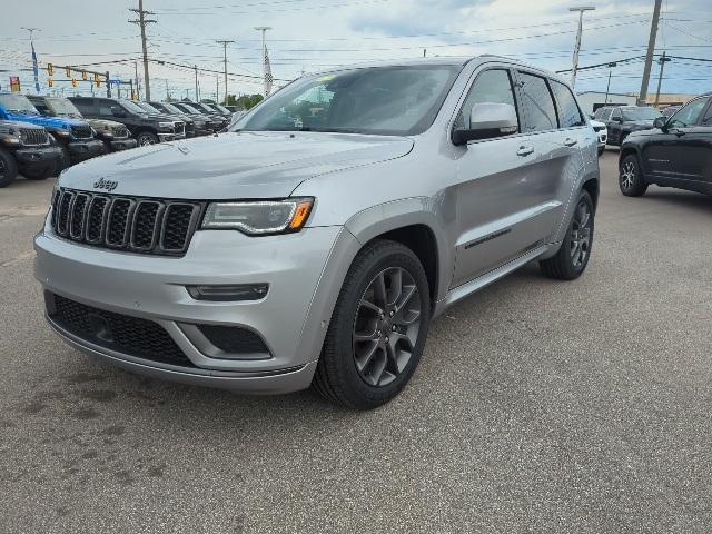 used 2021 Jeep Grand Cherokee car, priced at $29,094
