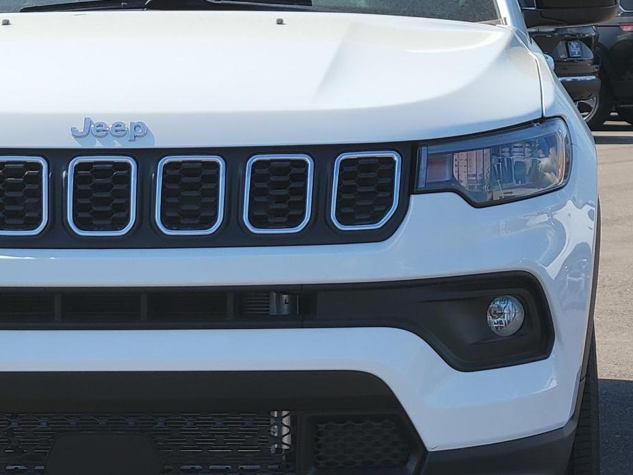 new 2024 Jeep Compass car, priced at $33,258