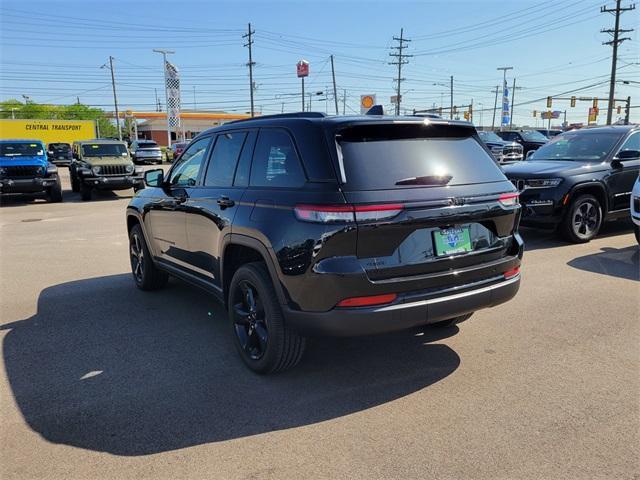 used 2023 Jeep Grand Cherokee car, priced at $36,423