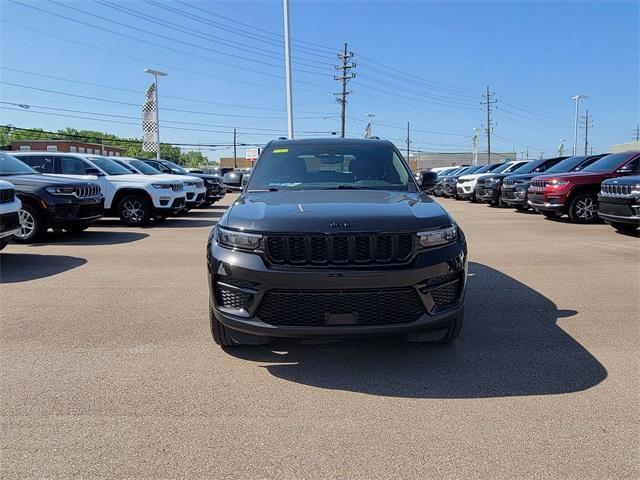 used 2023 Jeep Grand Cherokee car, priced at $36,423