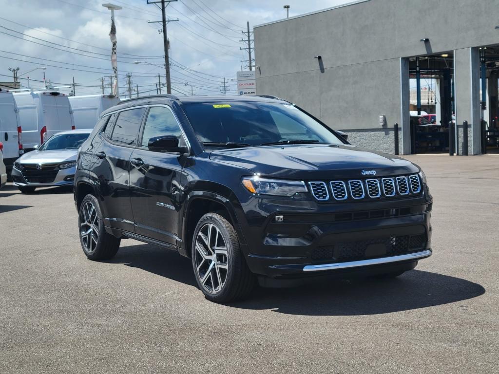 new 2025 Jeep Compass car, priced at $39,885