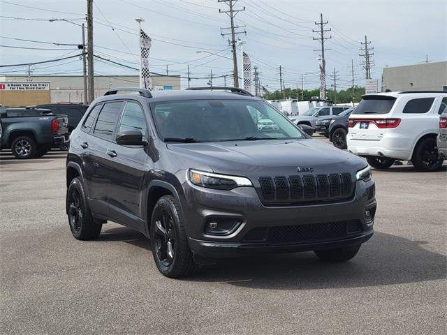 used 2020 Jeep Cherokee car, priced at $20,014