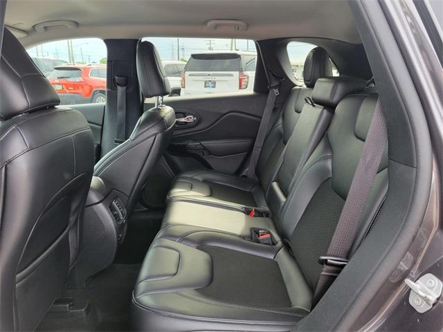 used 2020 Jeep Cherokee car, priced at $20,014