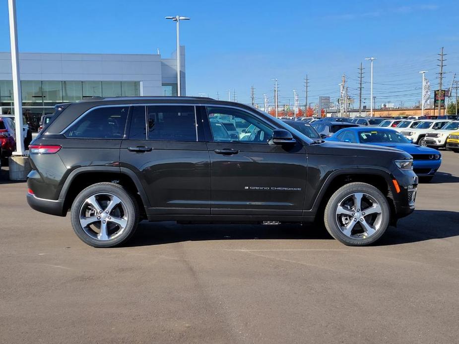 new 2024 Jeep Grand Cherokee 4xe car, priced at $55,354