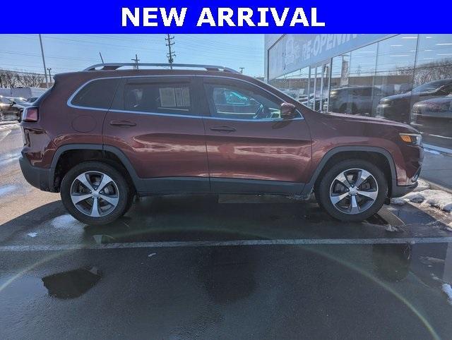 used 2019 Jeep Cherokee car, priced at $19,943