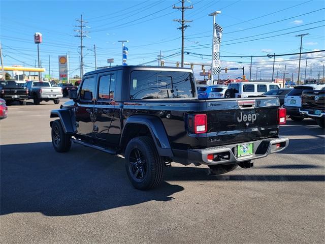 used 2021 Jeep Gladiator car, priced at $31,444