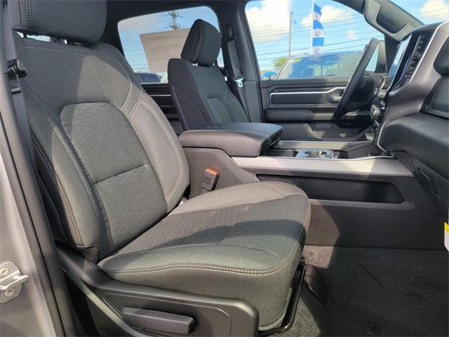 new 2025 Ram 1500 car, priced at $47,548