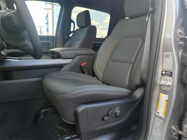 new 2025 Ram 1500 car, priced at $47,732