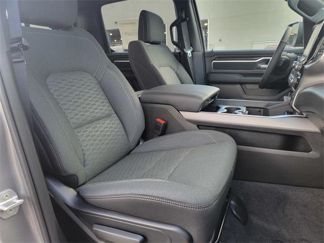 new 2025 Ram 1500 car, priced at $47,732