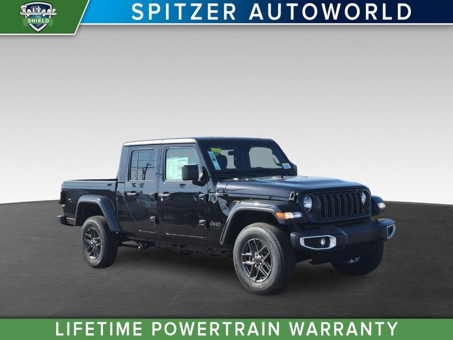 new 2024 Jeep Gladiator car, priced at $45,262