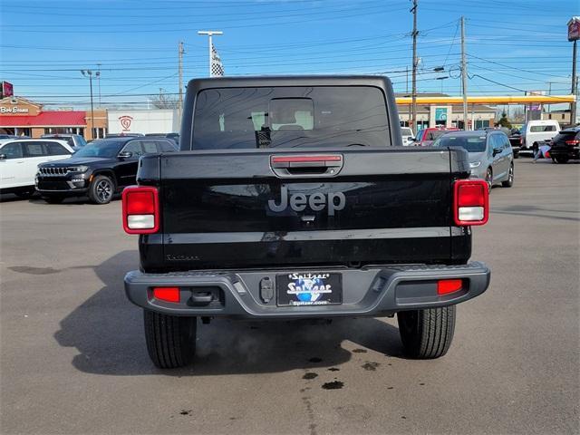 new 2024 Jeep Gladiator car, priced at $38,607