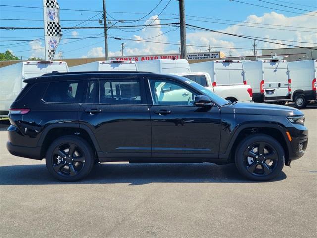 new 2024 Jeep Grand Cherokee L car, priced at $43,096