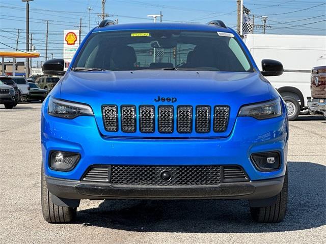 new 2023 Jeep Cherokee car, priced at $36,995