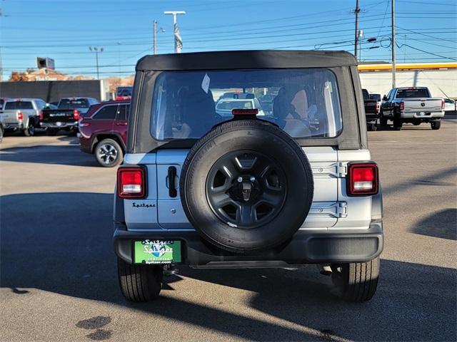 used 2022 Jeep Wrangler Unlimited car, priced at $32,891