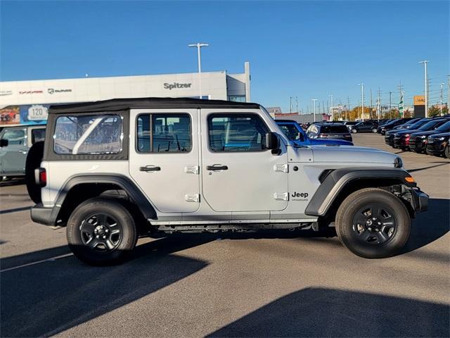 used 2022 Jeep Wrangler Unlimited car, priced at $32,891