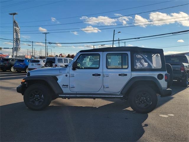 used 2022 Jeep Wrangler Unlimited car, priced at $32,891