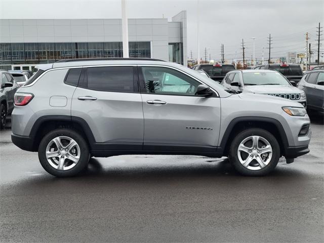 new 2024 Jeep Compass car, priced at $28,479