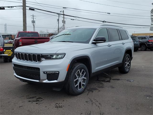 new 2024 Jeep Grand Cherokee L car, priced at $43,927