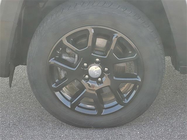 used 2021 Jeep Renegade car, priced at $21,871