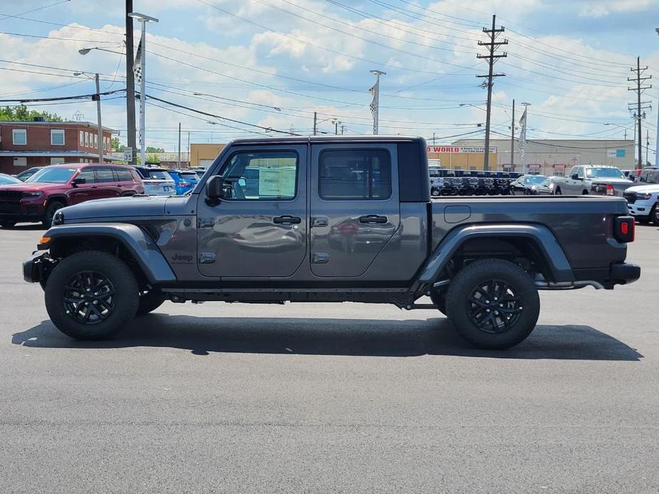 new 2023 Jeep Gladiator car, priced at $55,639
